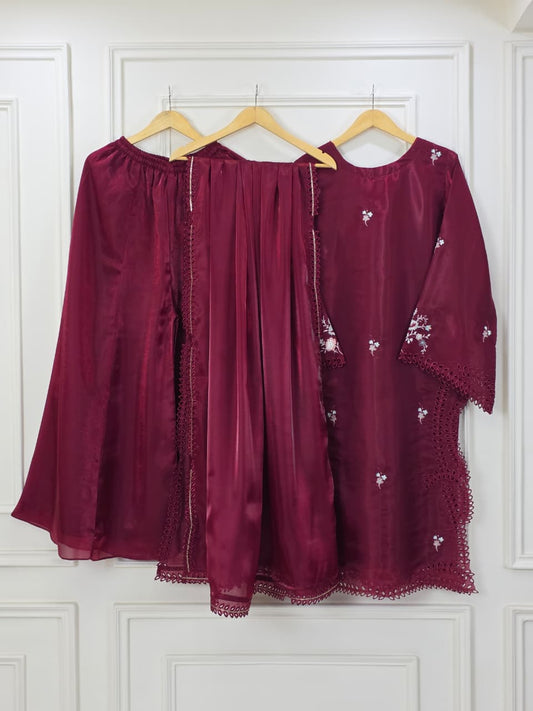 Three-piece Sheesha Silk Luxury Pret